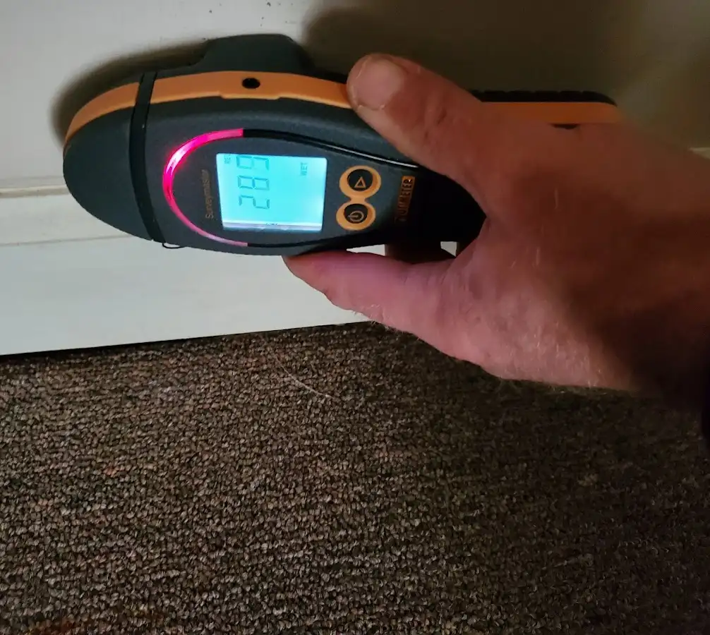 Moisture detection at baseboard during Mold Inspection & Testing in Warr Acres